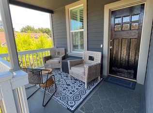 120 Powell Ave, Healdsburg, CA 95448