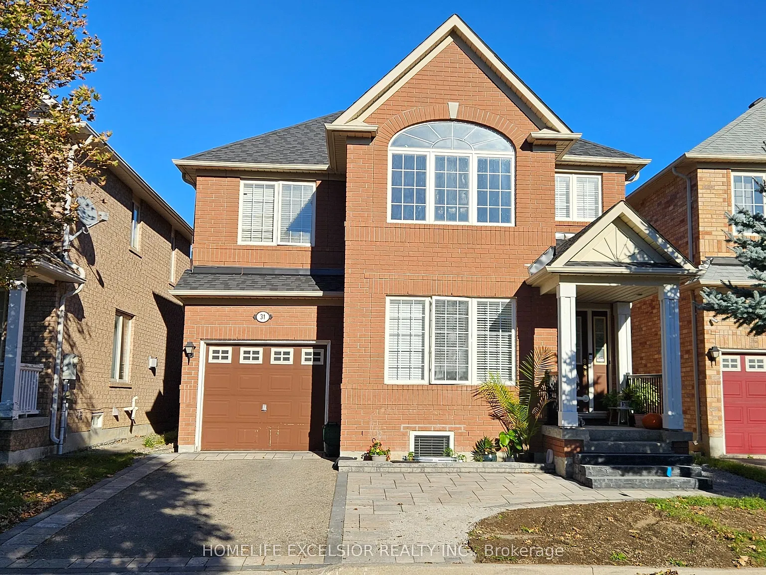 3 bed, $1,650 — Photo 1