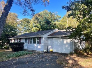 15 Harbor Ridge Rd, Danbury, CT 06811