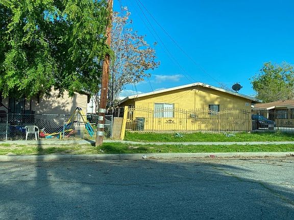 3rd image of 226 N Inez St