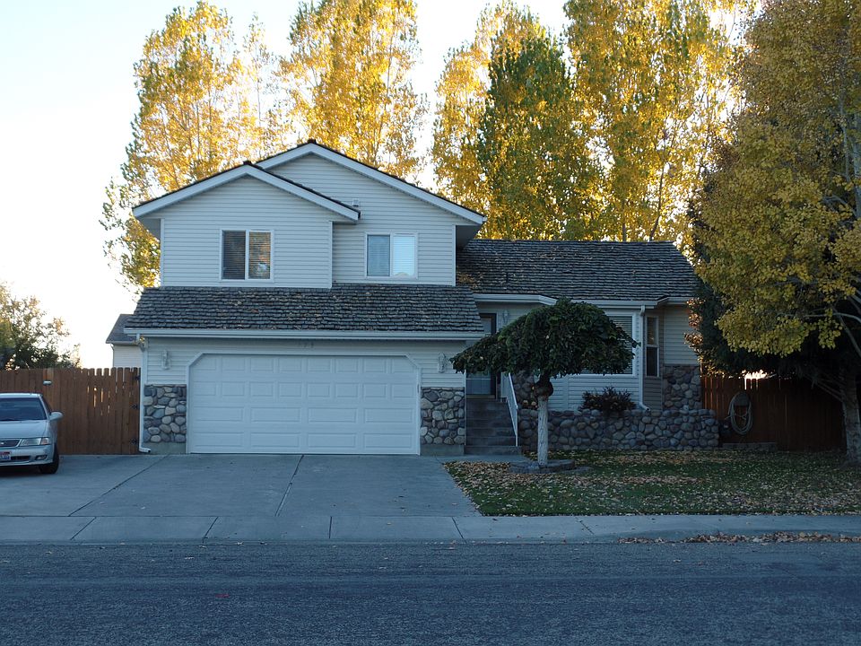 1st image of 175 Plantation Ln