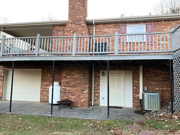 5th image of 371 Longview Dr