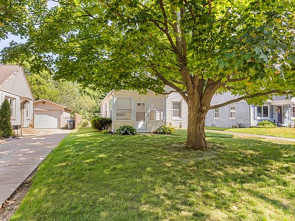 2nd image of 361 Cornell Dr