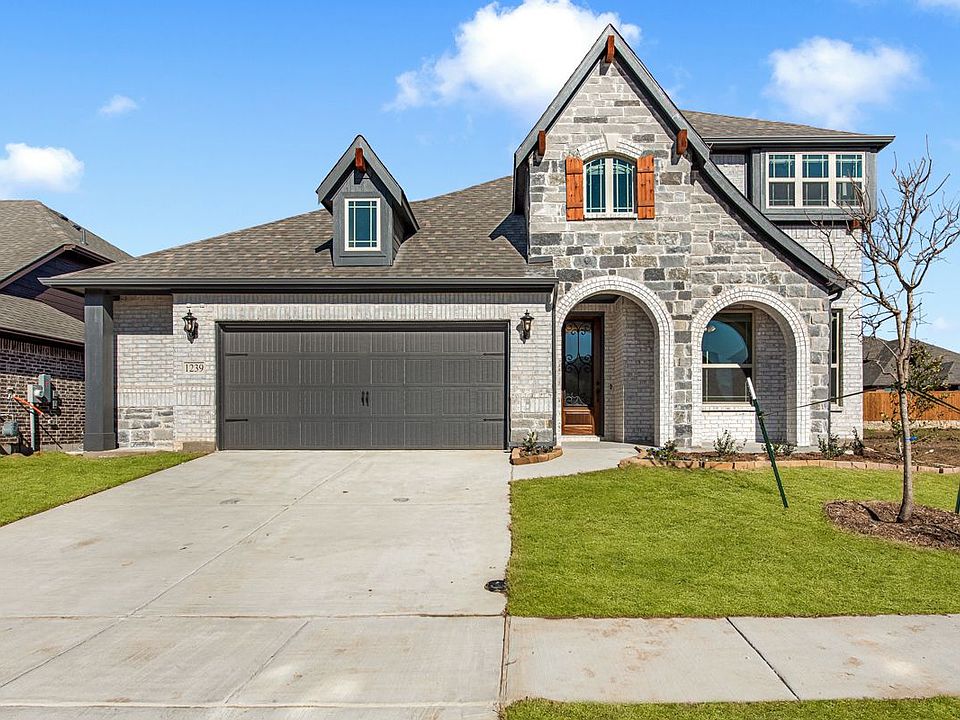 1st image of 1239 Arrowwood Dr