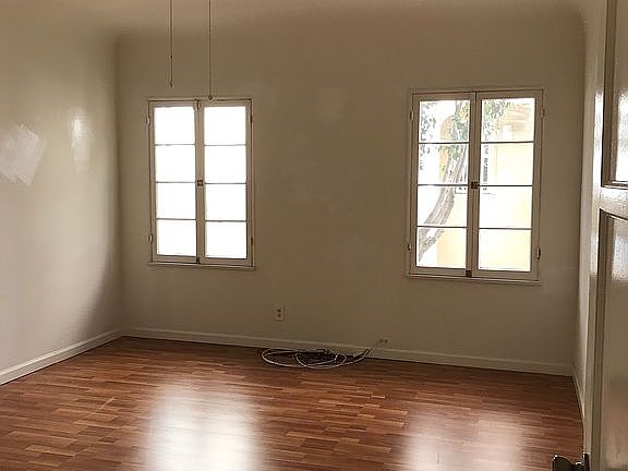 3rd image of 4280 Creed Ave