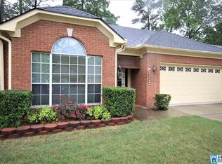 1504 Lake Park Dr, Birmingham, AL 35215