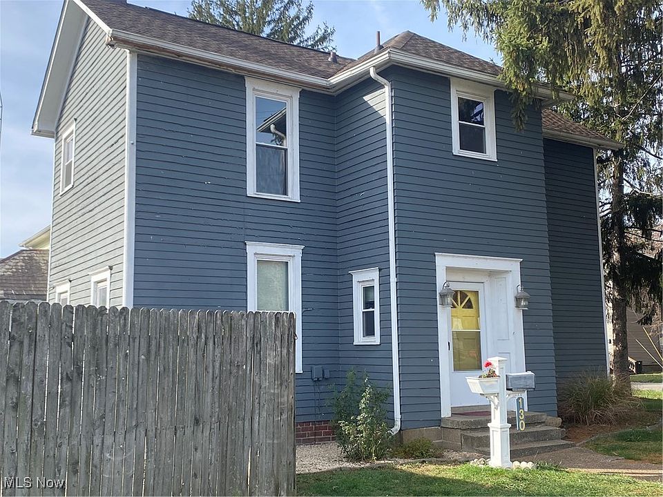 1st image of 130 Taylor St