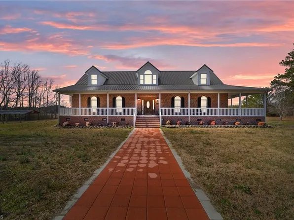 744 Mayberry Ln, Asheboro, NC 27205