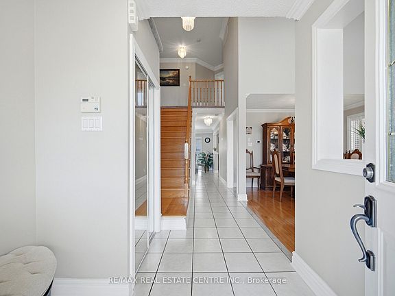 4th image of 18 Grasshopper Way