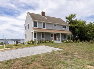 40 Bayberry Rd, Jamestown, RI 02835