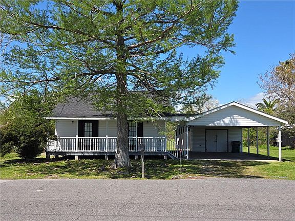2nd image of 206 Danos St