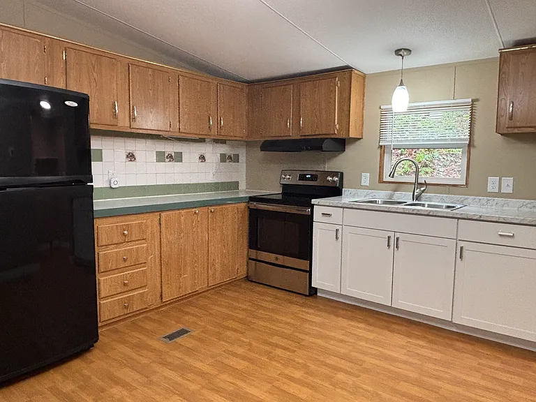 6 Raspberry Ridge Rd — Photo 4