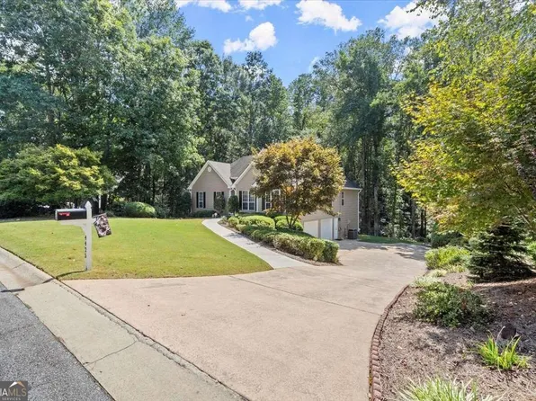 4425 Wessington Ln, Cumming, GA 30028