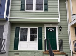 203 Greenhill Ct, Ranson, WV 25438