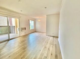 8660 Via Mallorca APT A, La Jolla, CA 92037
