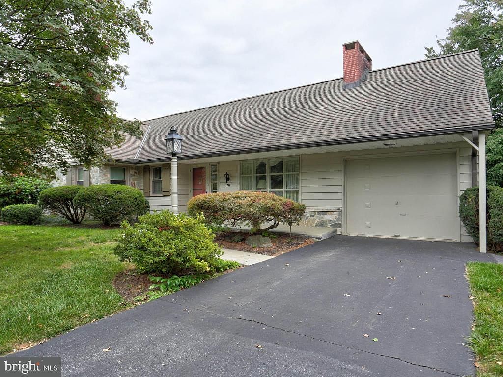210 Murry Hill Dr, Lancaster, PA 17601 Zillow