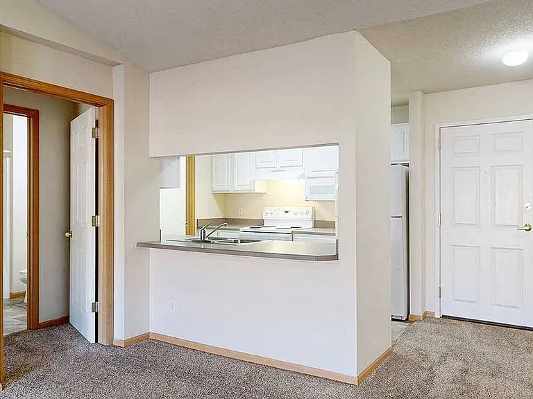 Northbrook Apartments — Photo 207