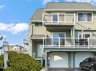 5 Island View Way UNIT 3, Sea Bright, NJ 07760