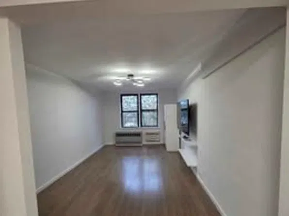 2330 Voorhies Ave Floor 4, Brooklyn, NY 11235