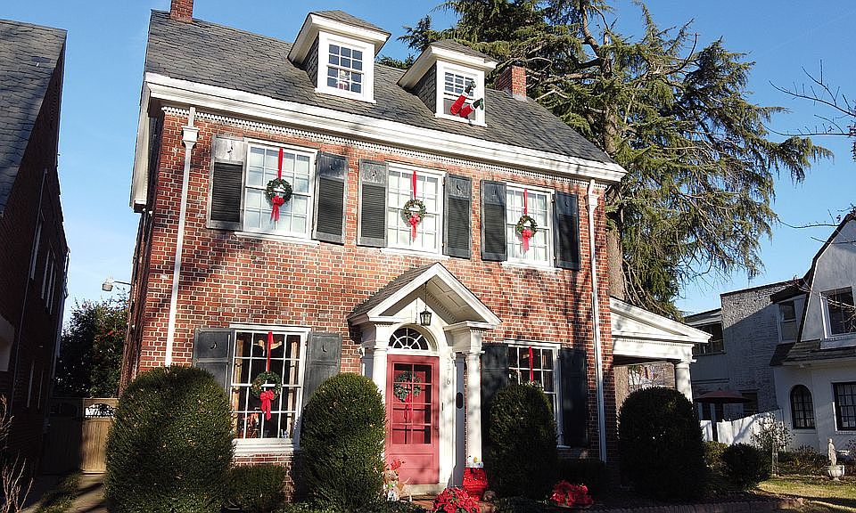1st image of 3216 Monument Ave