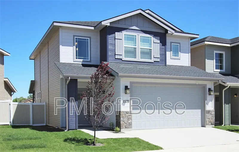 1570 S Pilar Way