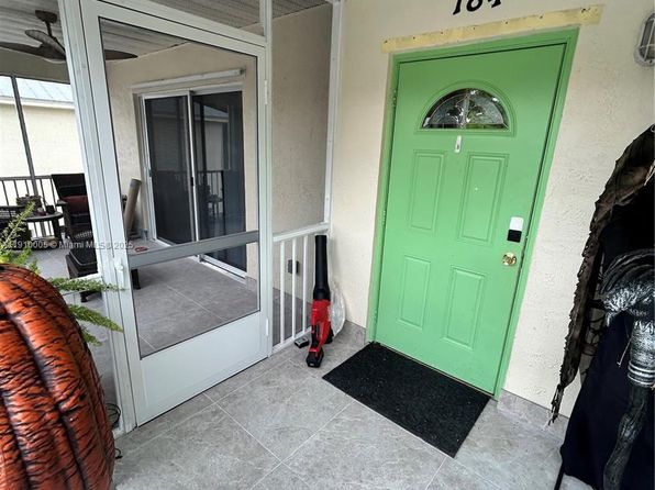 184 Casa Court Dr #184