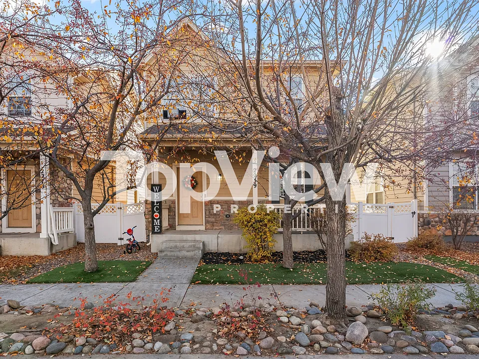 2259 Falkirk Dr