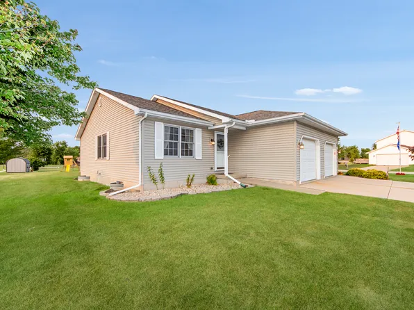 14 Westmount Ave, Wenona, IL 61377