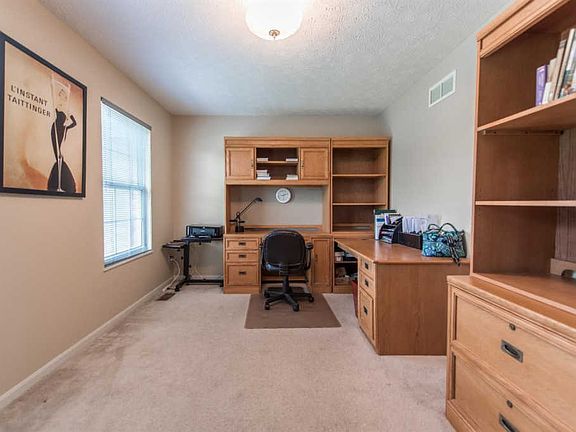 2nd image of 7307 Glenn Moor Dr