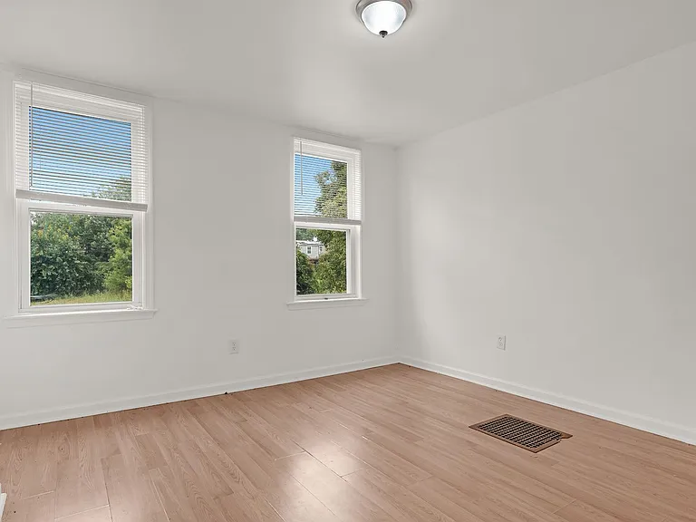 2629 Dulany St — Photo 5