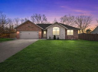 5678 S Fairview Avenue, Springfield, MO 65810