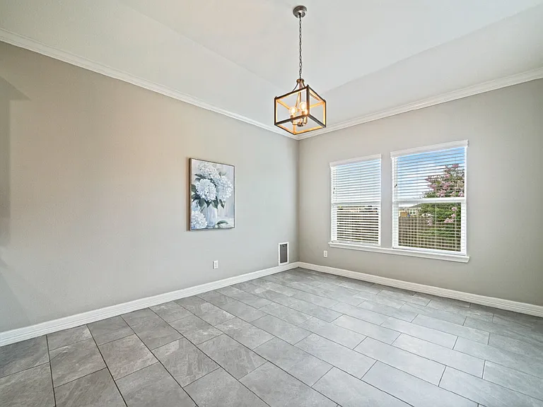 3922 Pennine Way — Photo 14