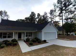 45 Ball St, Moreland, GA 30259