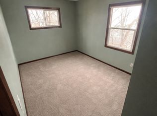 4437 Radnor Rd, Mound, MN 55364