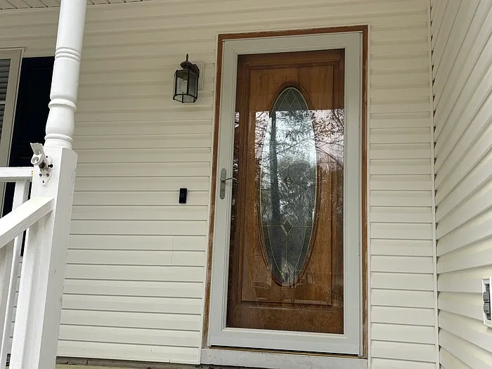 3 bed, 2.0 bath, 1120 sqft, $1,825 — Photo 4
