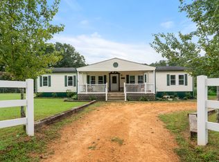 6560 Piney River Rd, Bon Aqua, TN 37025