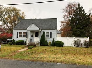 15 Cleveland Ave, Parlin, NJ 08859