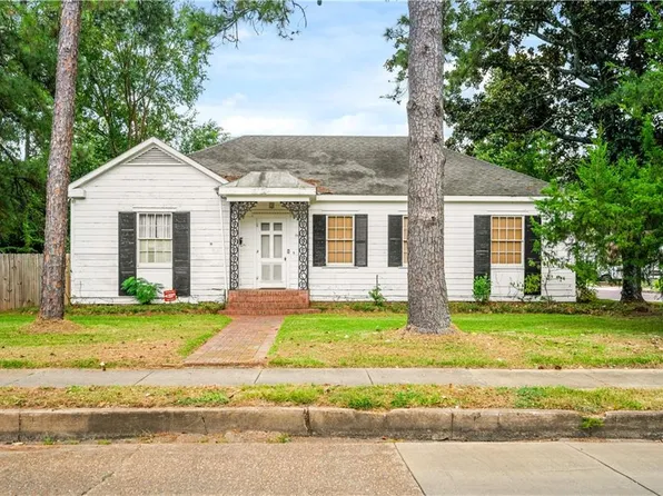 904 Chester St, Alexandria, LA 71301