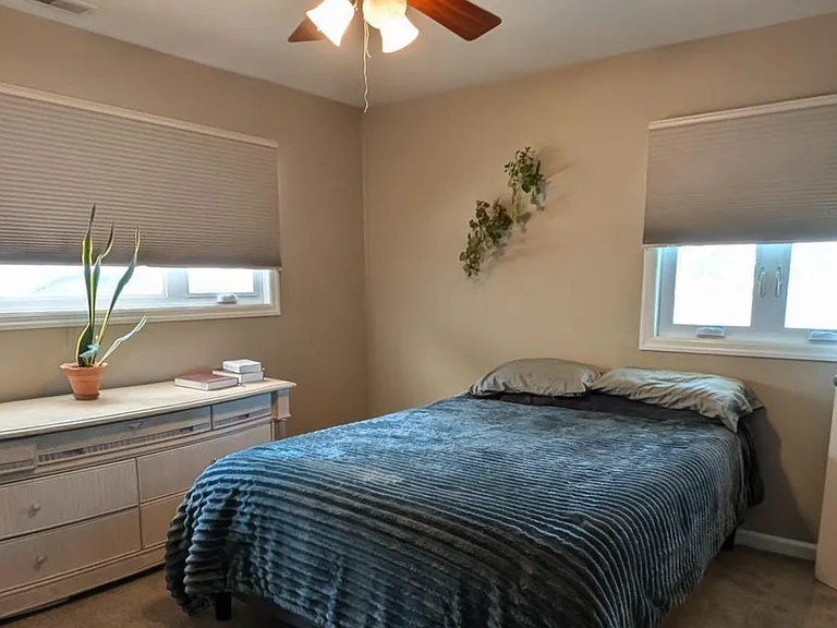 326 Cherry Hill Blvd — Photo 9