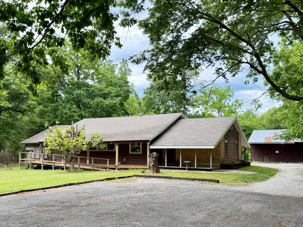 2421 E Delana Street, Springfield, MO 65804