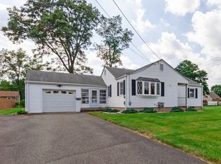 39 George Rd, Windsor Locks, CT 06096