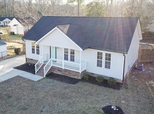 1217 Fiddle Ct, Zebulon, NC 27597