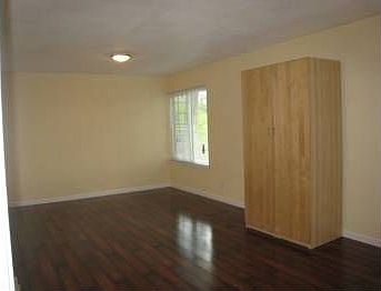 4th image of 899 Vallejo Ter