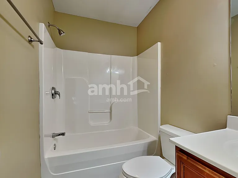 10900 Parkgate Ln — Photo 17