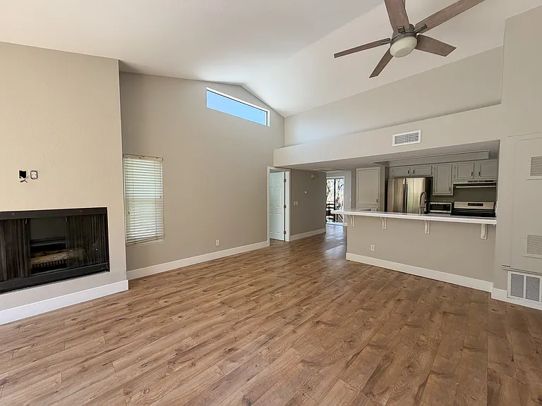 9946 Scripps Westview Way #283 — Photo 3