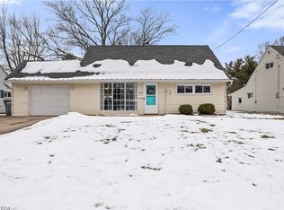 230 Idlewood Rd, Youngstown, OH