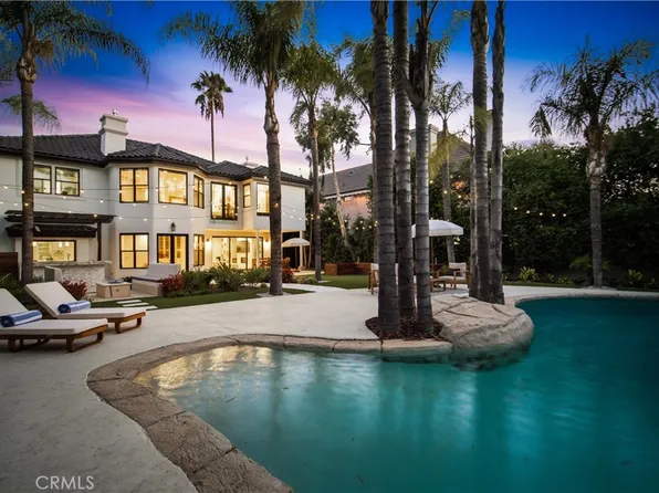 17437 Oak Creek Ct, Encino, CA 91316