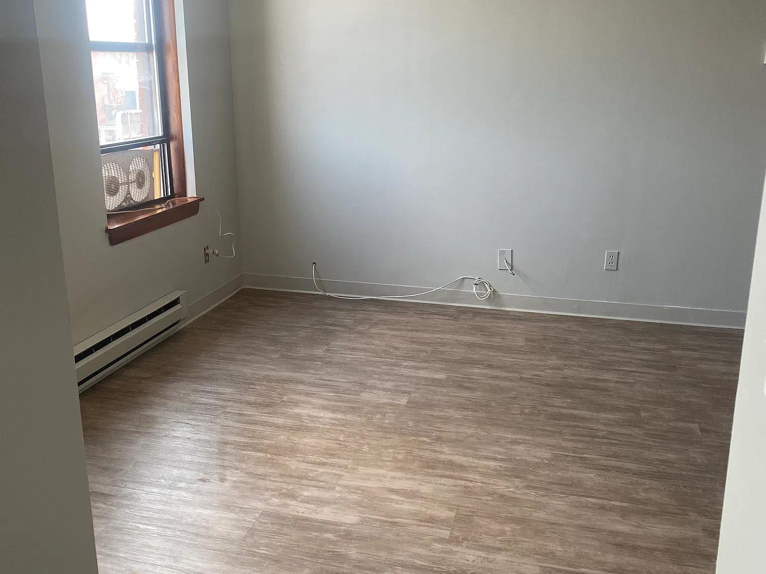 1 bed, $1,200 — Photo 2
