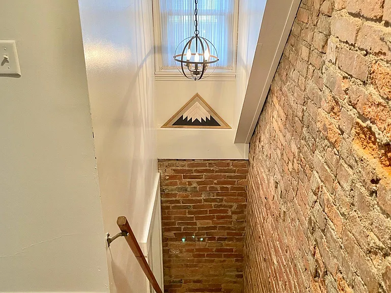 1070 City Park Ave — Photo 34