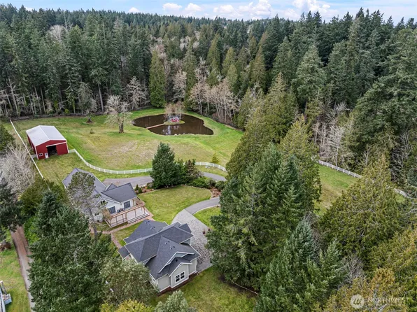 8180 NE West Port Madison Road, Bainbridge Island, WA 98110
